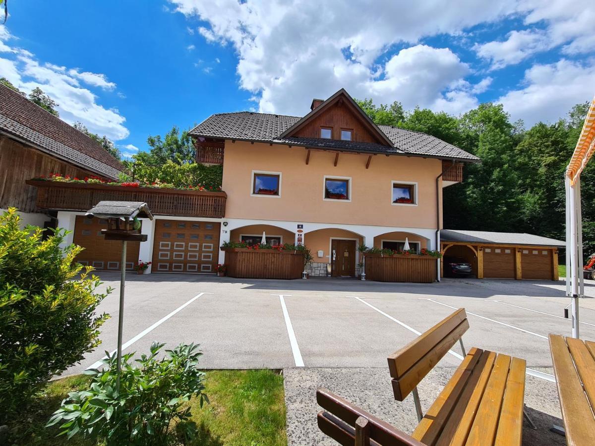 Apartmaji Mezan * Bled
