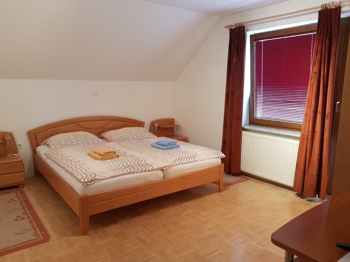 Apartmaji Mezan
