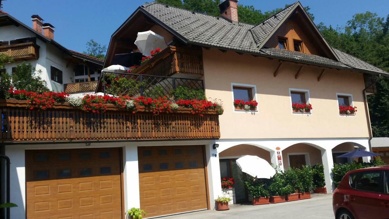 Apartmaji Mezan Bled